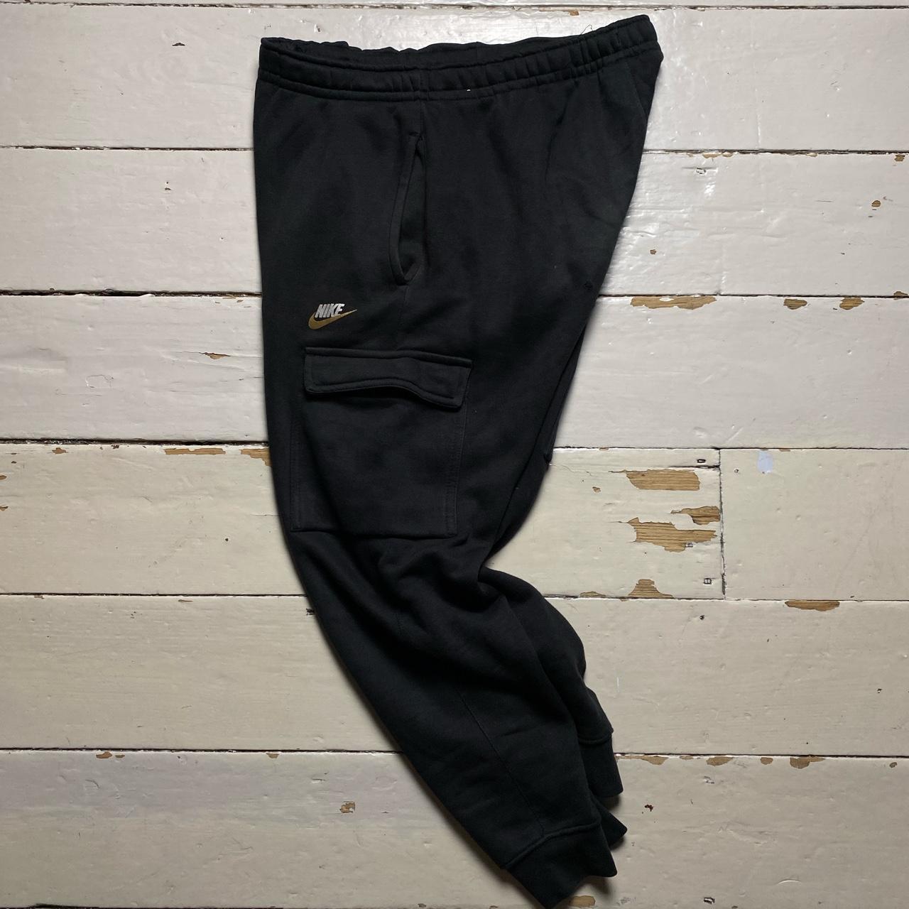 Nike Cargo Swoosh Joggers Black Gold