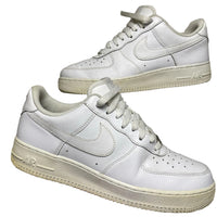 Nike Air Force 1 White (UK 9)