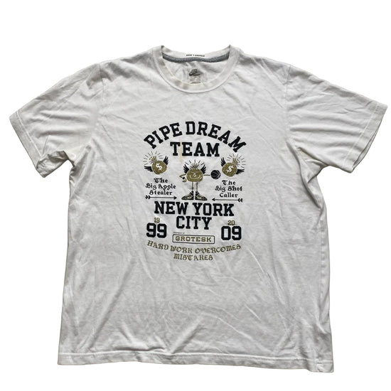 Nike Grotesk Vintage PipeDream Team T Shirt (XL)