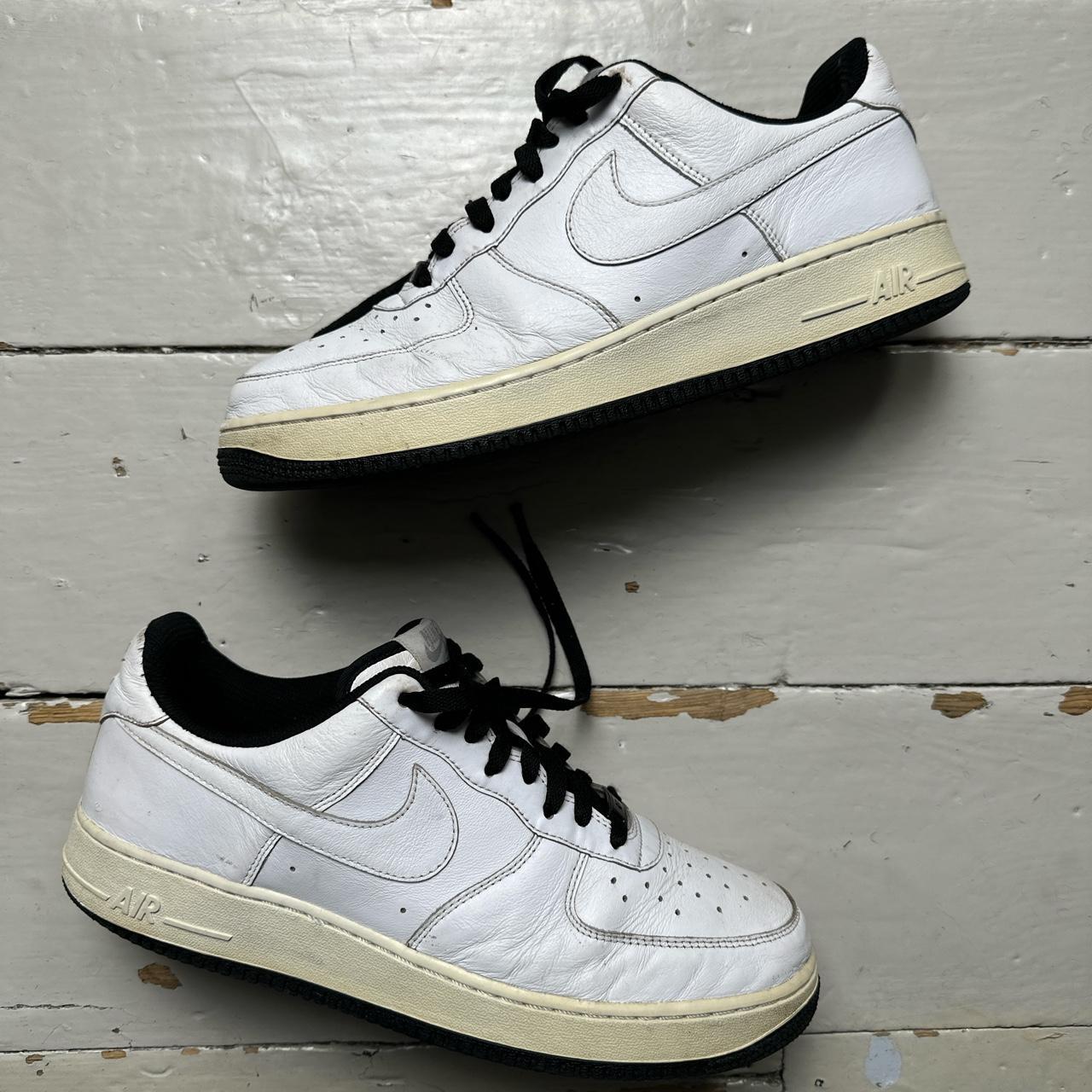 Nike Air Force 1 White and Black