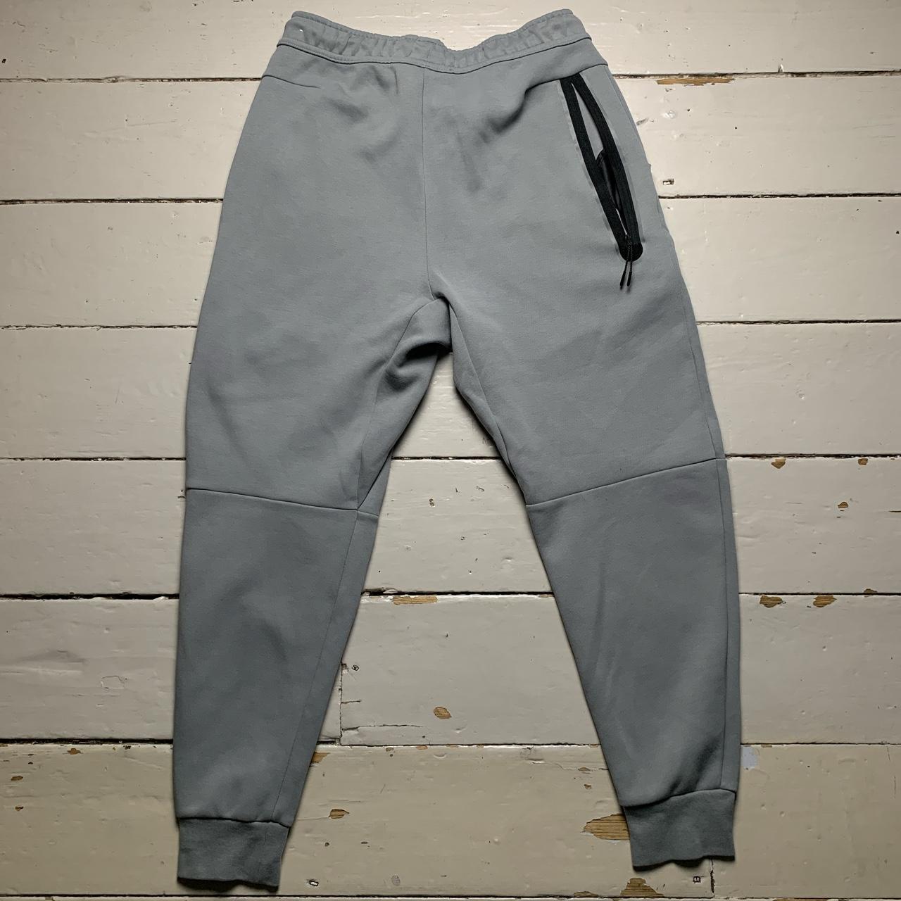 Nike Tech Fleece New Season Grey and White Joggers