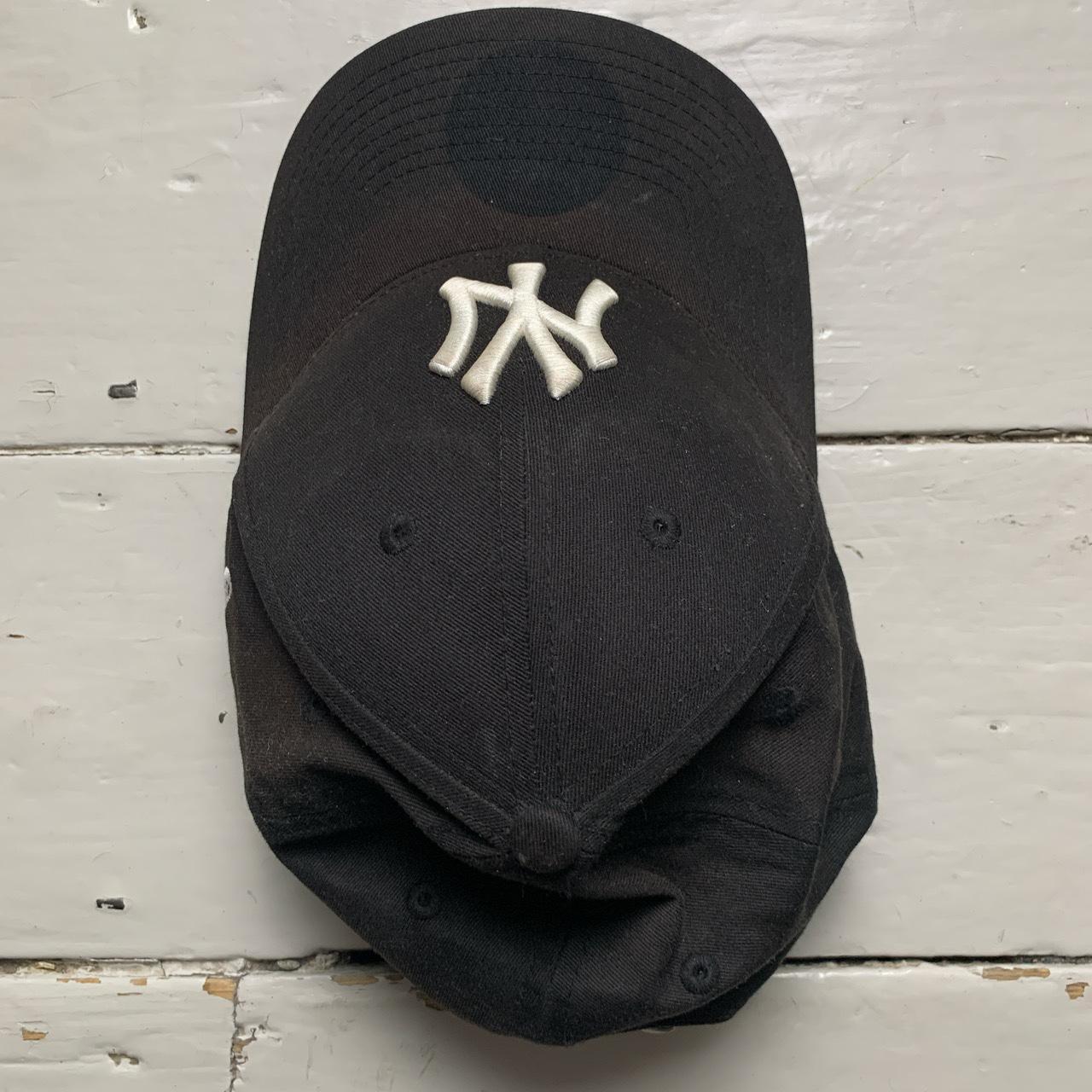 New York Yankees Black and White New Era Cap