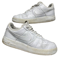 Nike Air Force 1 White (UK 9)