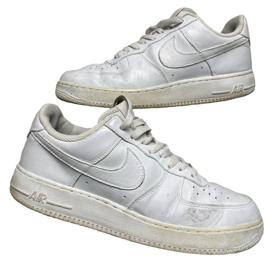 Nike Air Force 1 White (UK 9)
