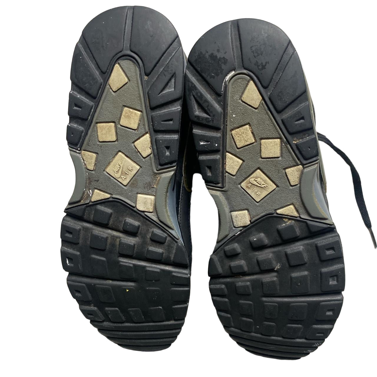 Nike Air Max BW Black and White 2012 (UK 8)