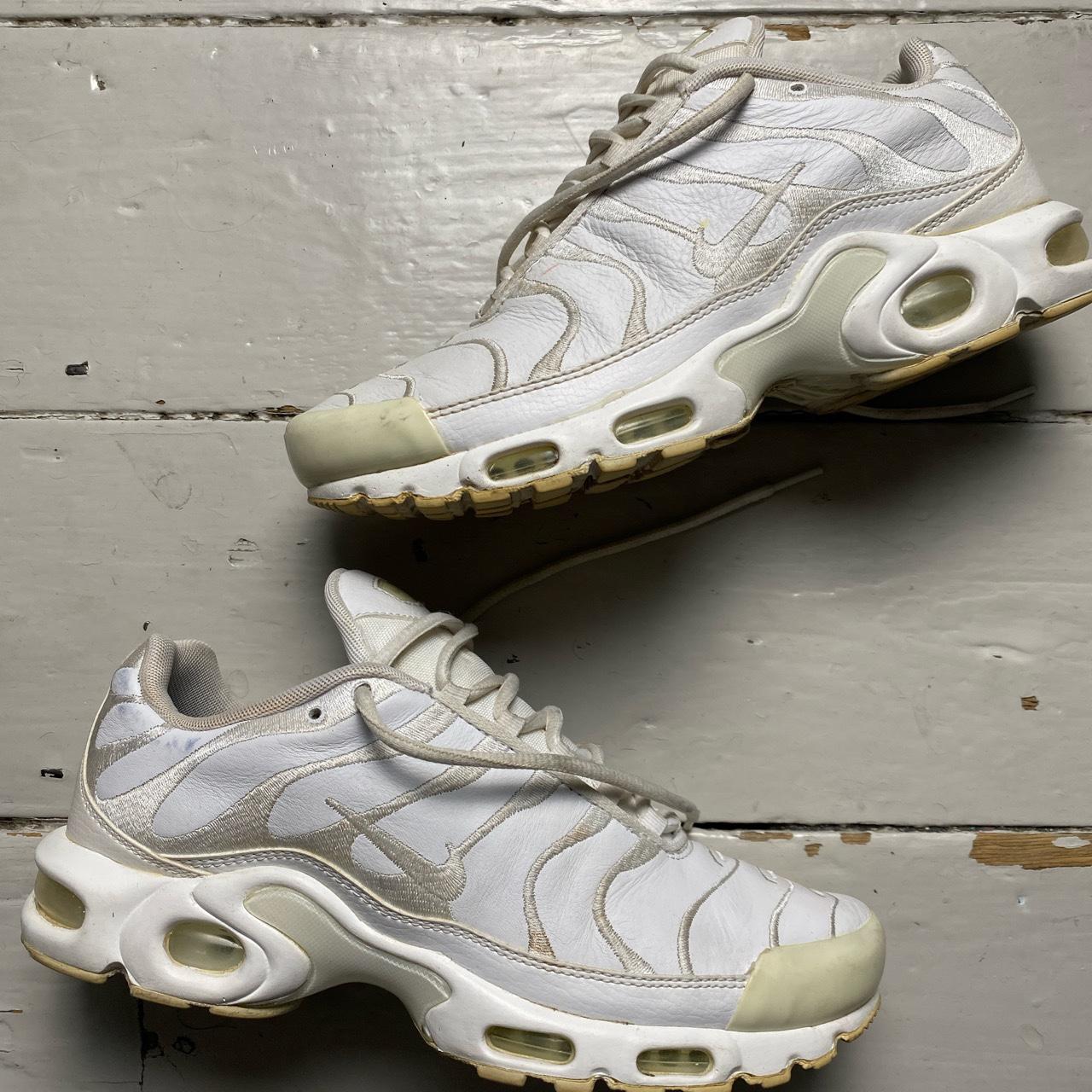 Air max plus tn white leather best sale