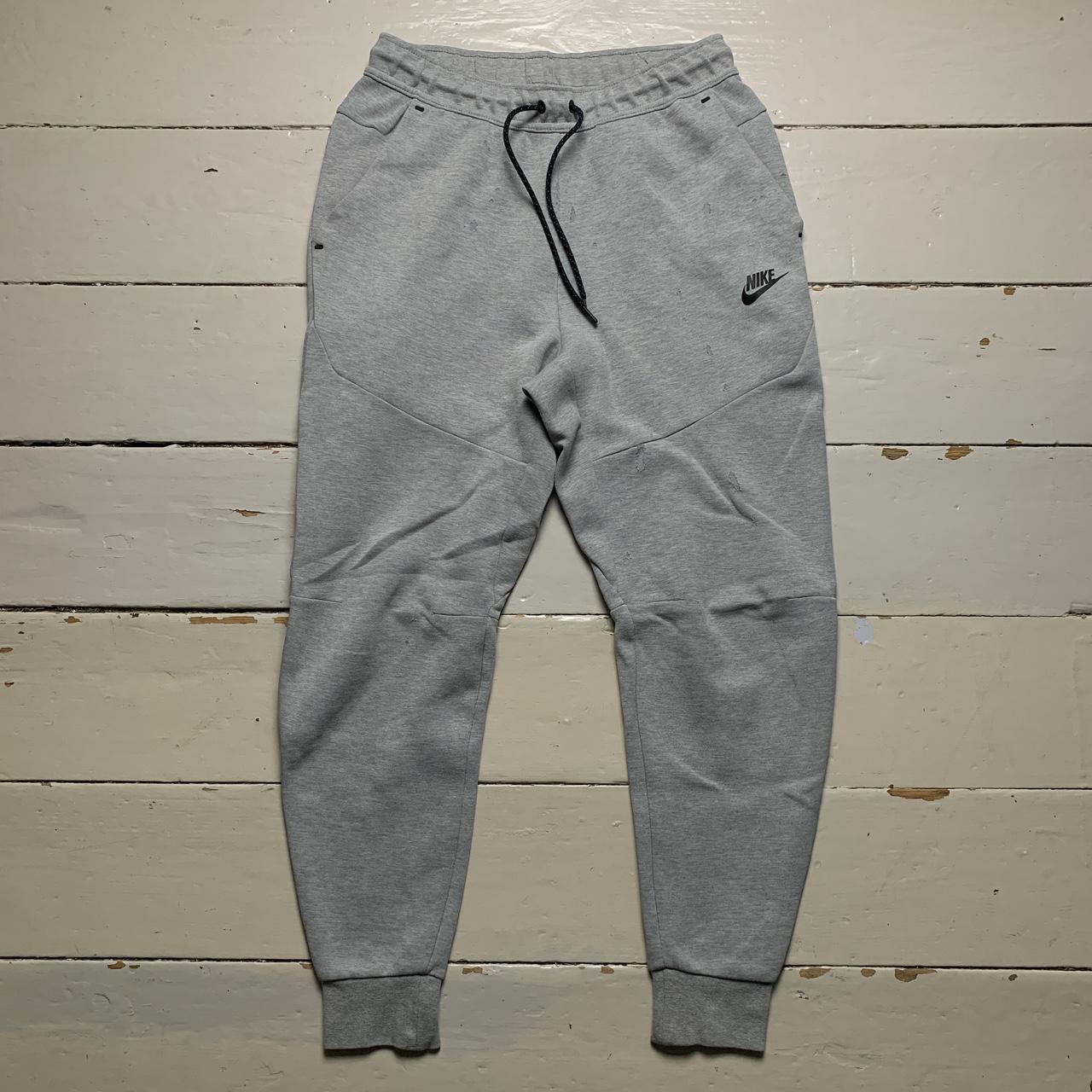 Nike Tech Fleece Grey New Season