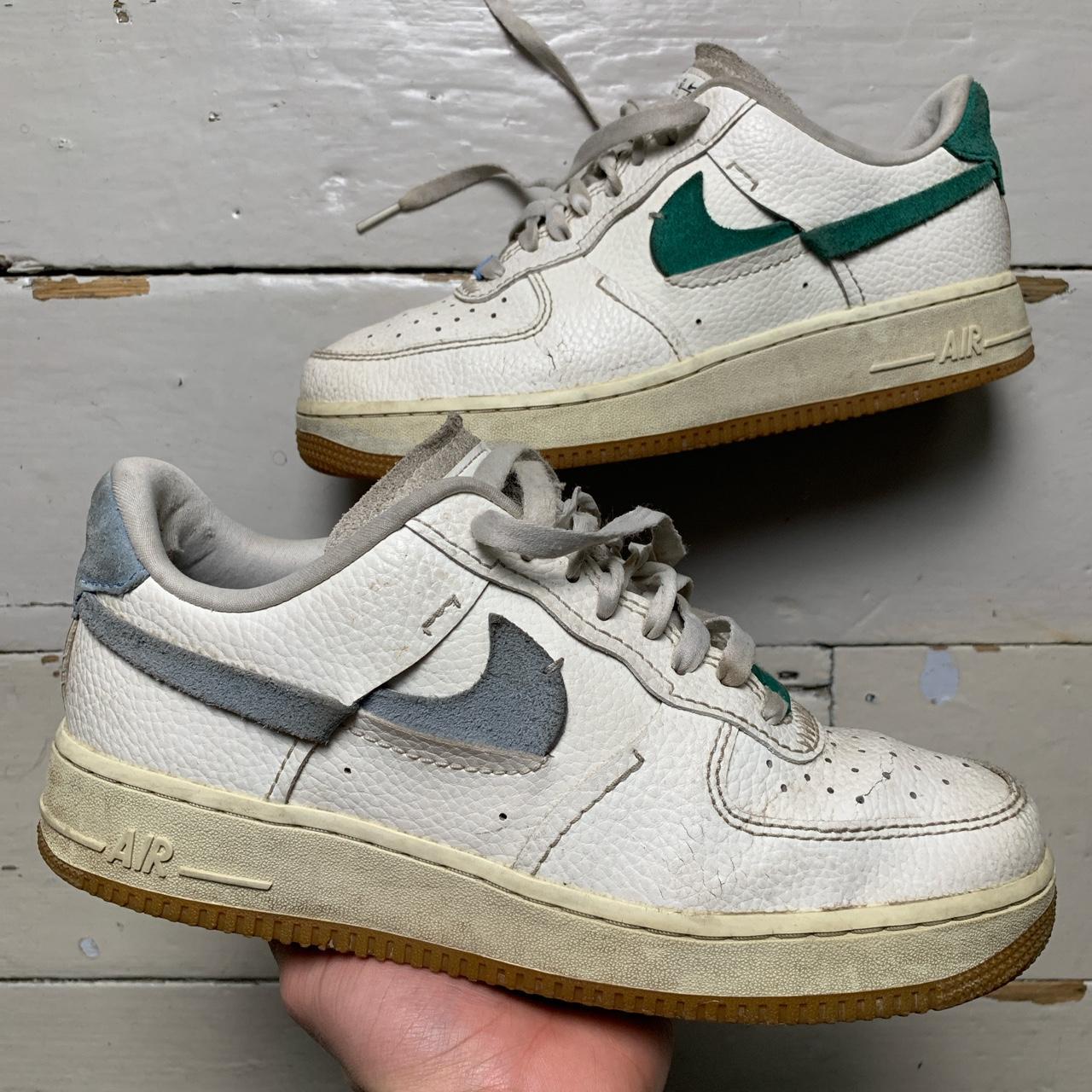 Nike Air Force 1 White Green Gum Sole