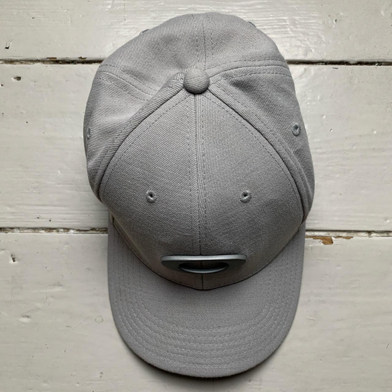 Oakley Fitted Grey Big O Cap