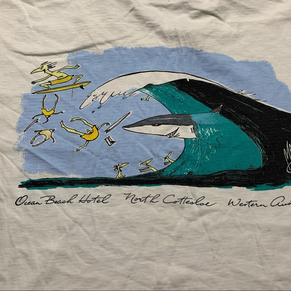 Ocean Beach Hotel Australia Vintage 90’s T Shirt (S)