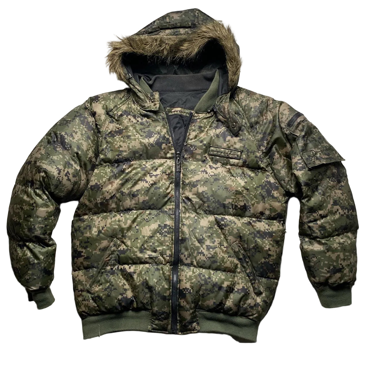 Down Impact Digi Camouflage Reversible Black Puffer Coat (L)