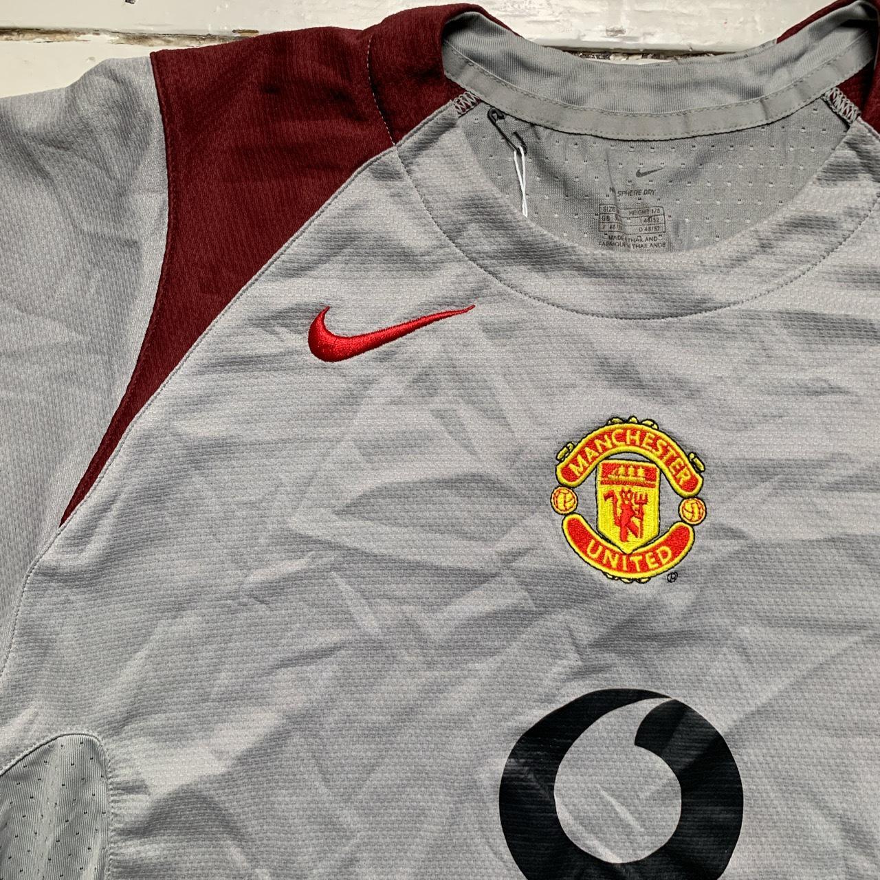 Nike Manchester United Total 90 Vintage Vodafone Football Jersey Grey and Burgundy