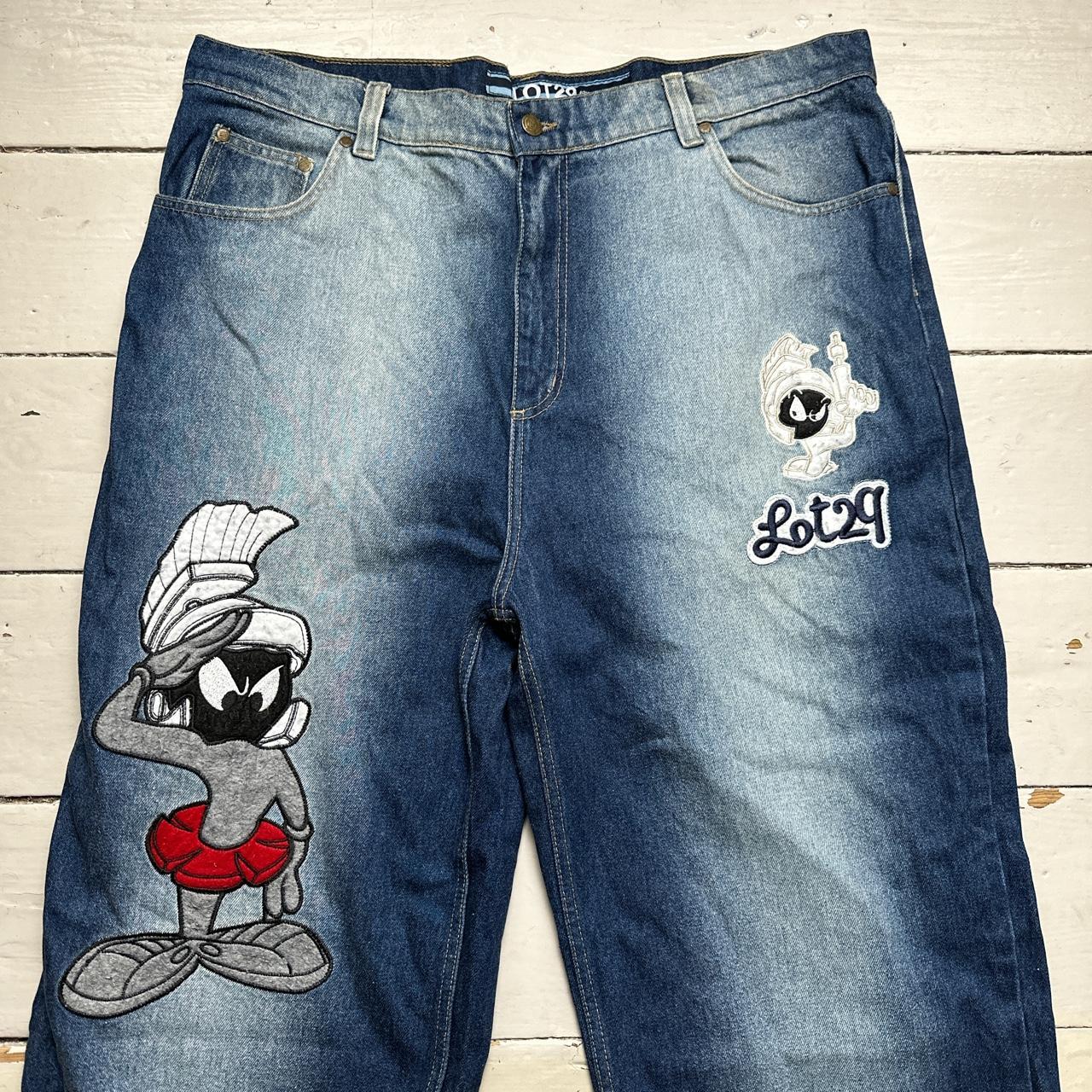 LOT 29 Vintage Looney Tunes Baggy Jeans