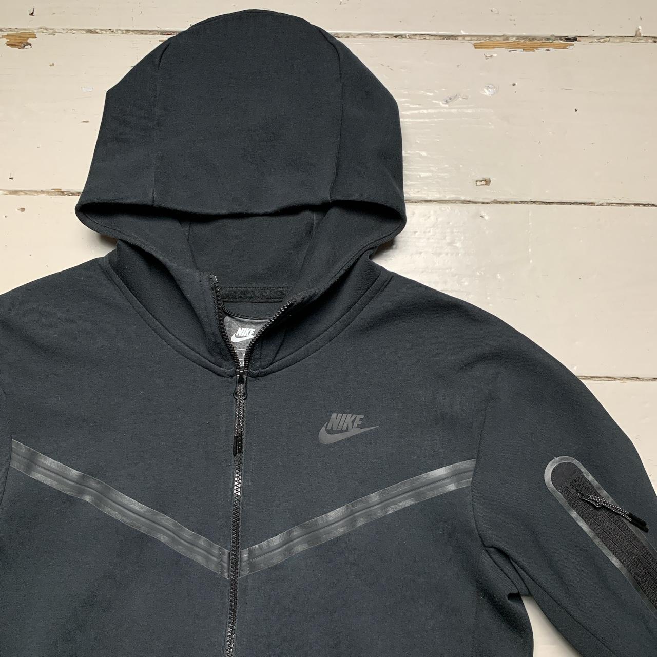 Nike Tech Fleece New Season Black Hoodie