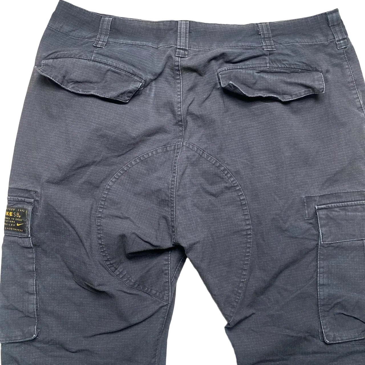 Nike SB Vintage Black Cargo Parachute Trousers (M)