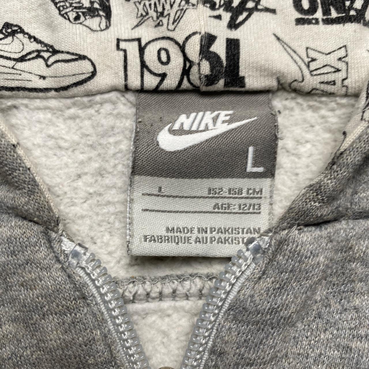 Nike Air Max Vintage Grey Black and White Embroidery Hoodie (XS)