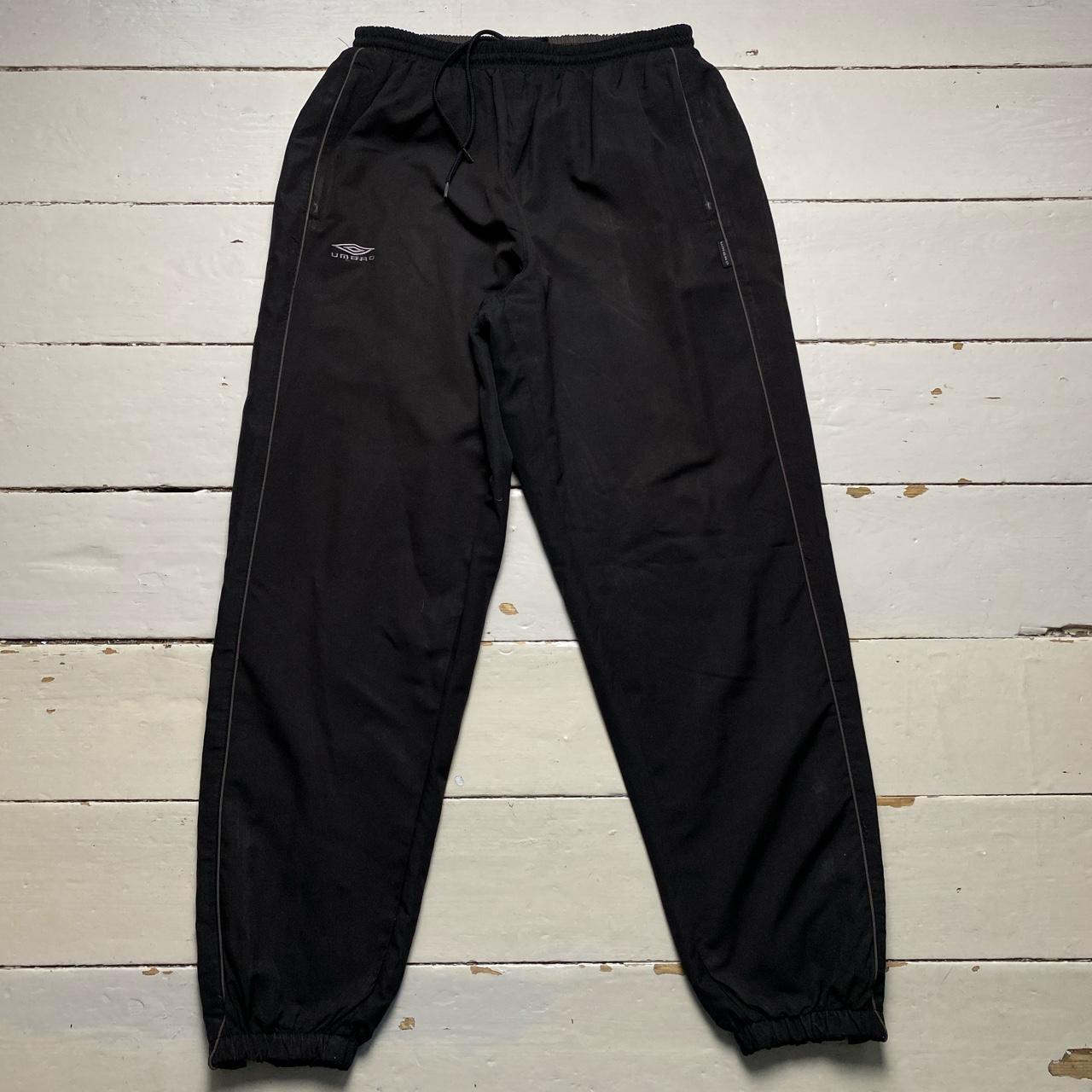 Umbro Black Baggy Track Pant Shell Bottoms Black and Grey