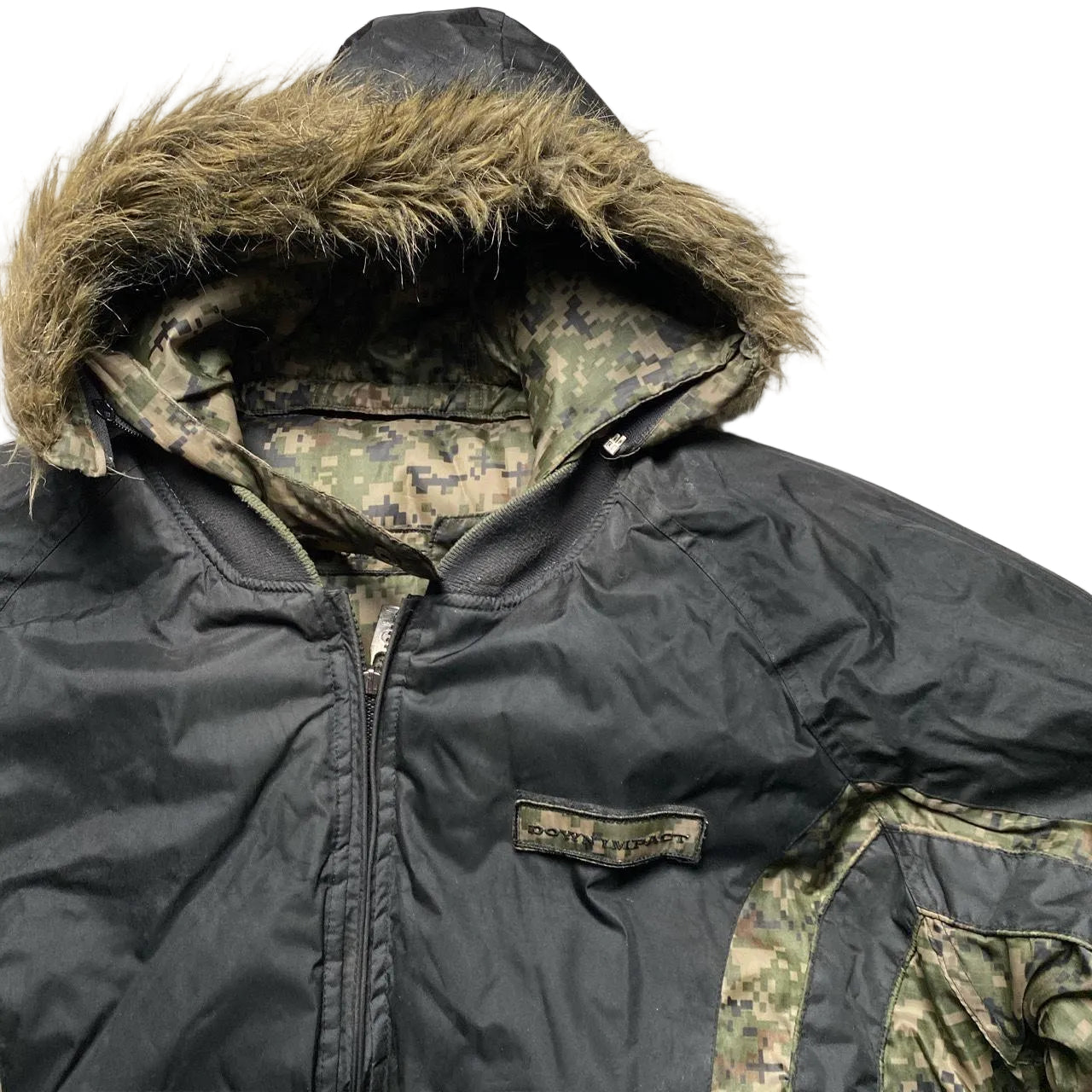 Down Impact Digi Camouflage Reversible Black Puffer Coat (L)