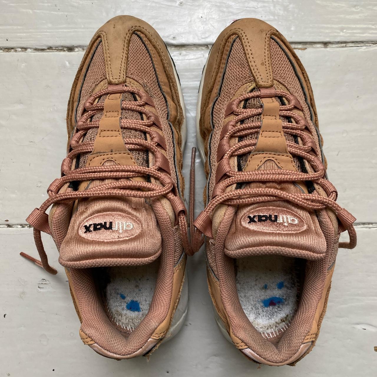 Nike Air Max 95 Peach Pink