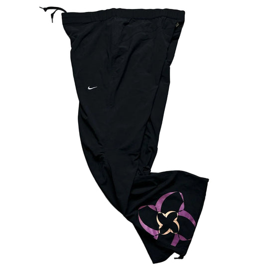 Nike Vintage Swoosh Black White and Floral Baggy Parachute Track Pant Bottoms( XL)
