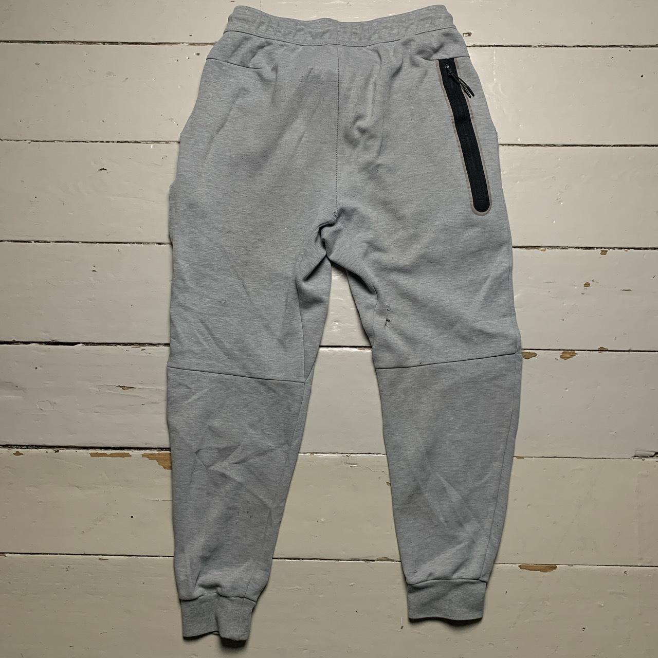 Nike Tech Fleece New Season Grey Joggers