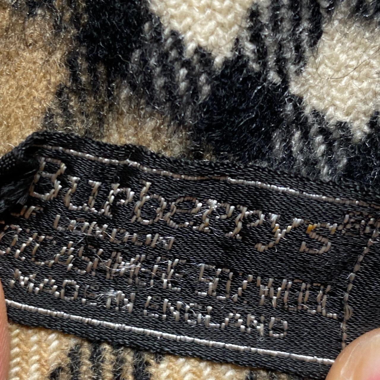 Burberry Burberrys Nova Check Vintage Cashmere Wool Scarf