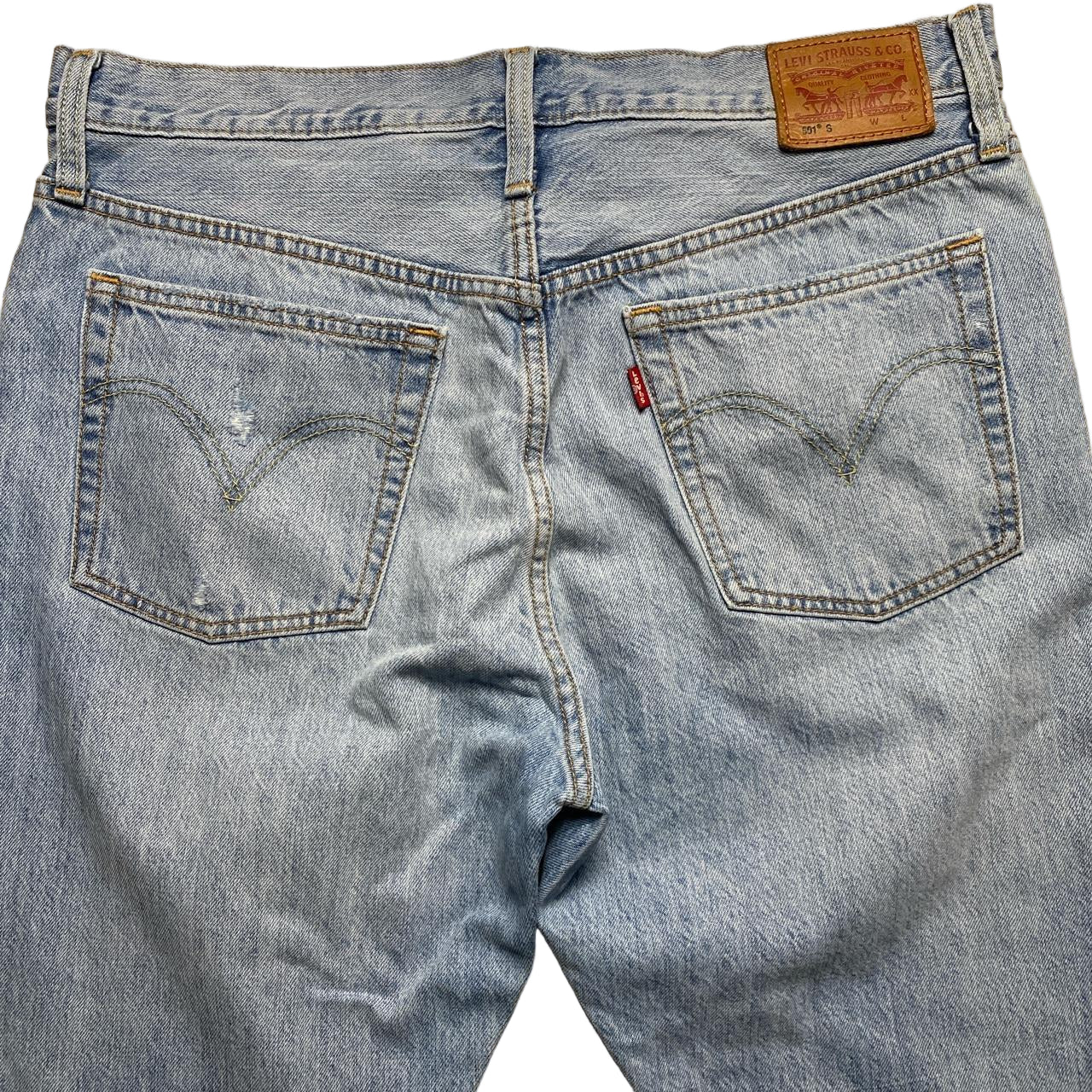 Levis 501 S Light Blue Distresed Jeans (31W)