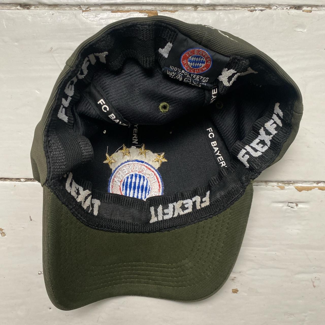 FC Bayern Munich Munchen Fitted Elasticated Cap
