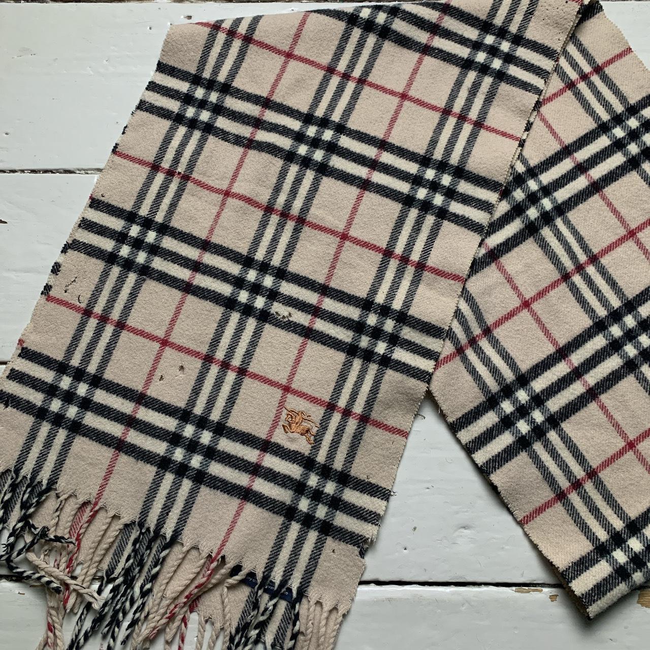 Burberry London 100% Lambwool Vintage Nova Check Scarf