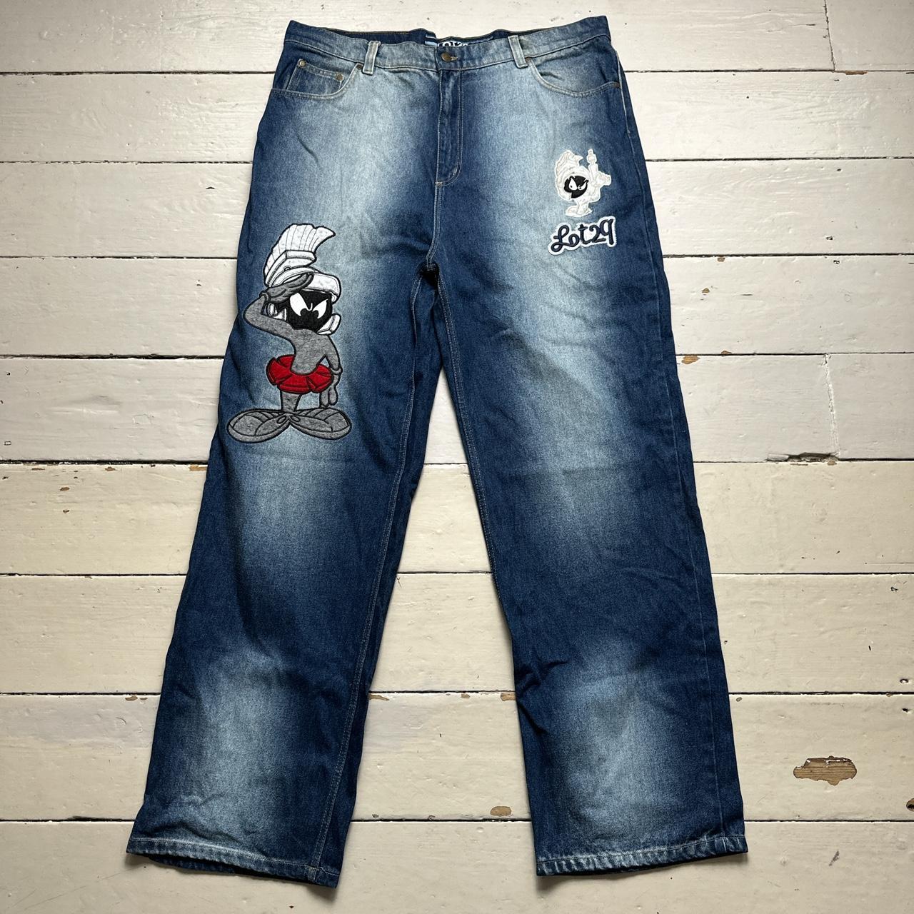 LOT 29 Vintage Looney Tunes Baggy Jeans