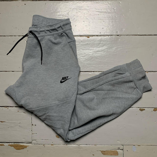 Nike Tech Fleece New Season Grey Joggers