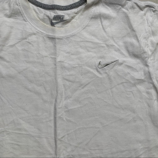 Nike Vintage Swoosh White and Grey T Shirt (L)