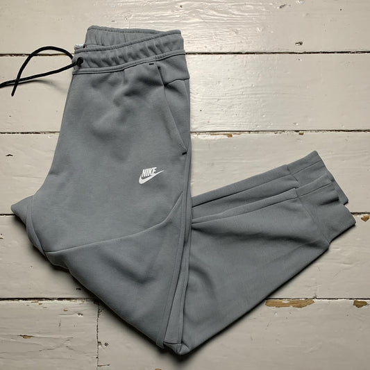 Nike Tech Fleece New Season Grey and White Joggers