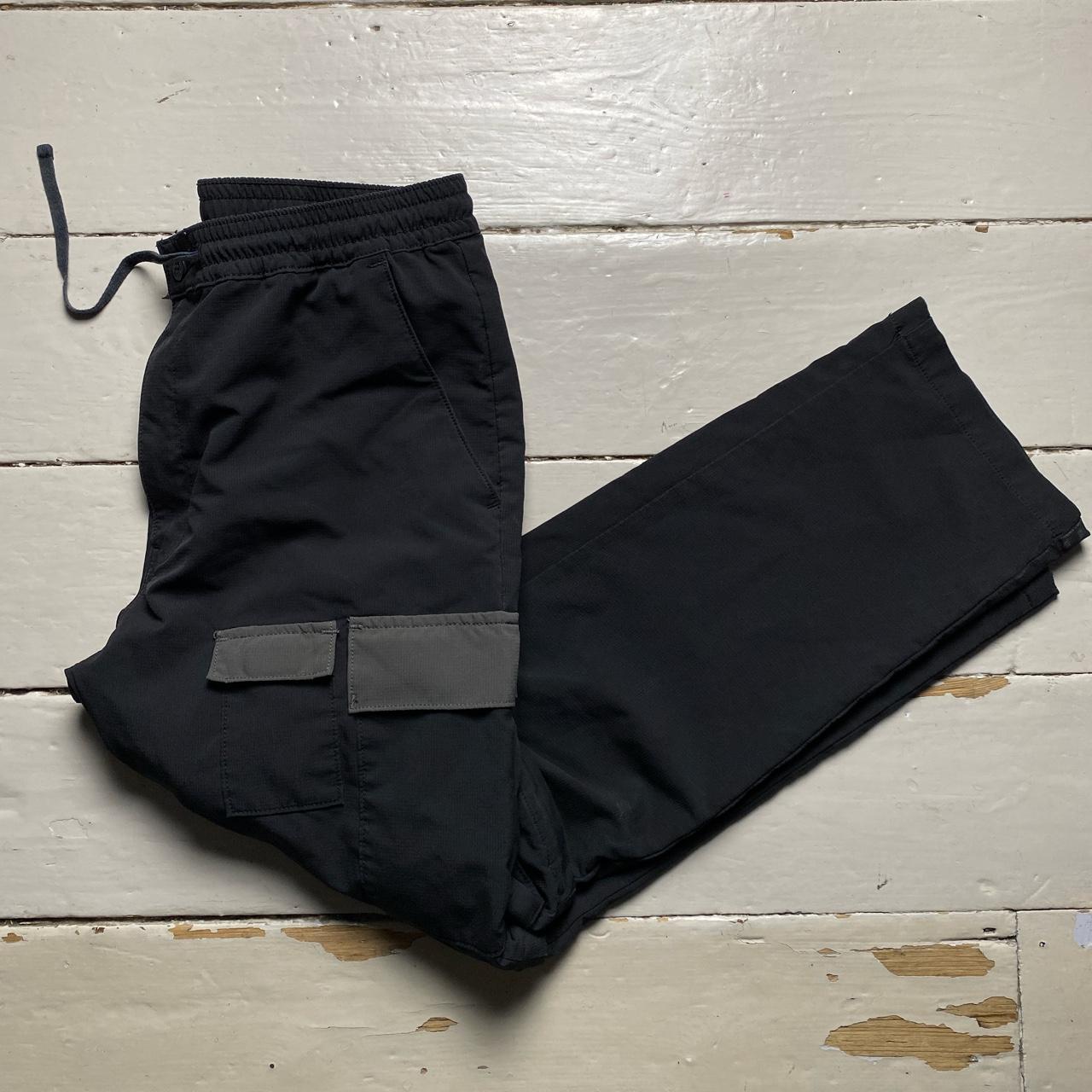 Levis Cargo Tracksuit Bottoms Shorts Black and Grey