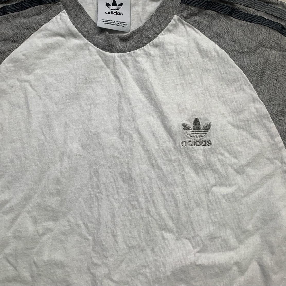 Adidas Originals White and Grey T Shirt (S)