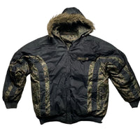 Down Impact Digi Camouflage Reversible Black Puffer Coat (L)