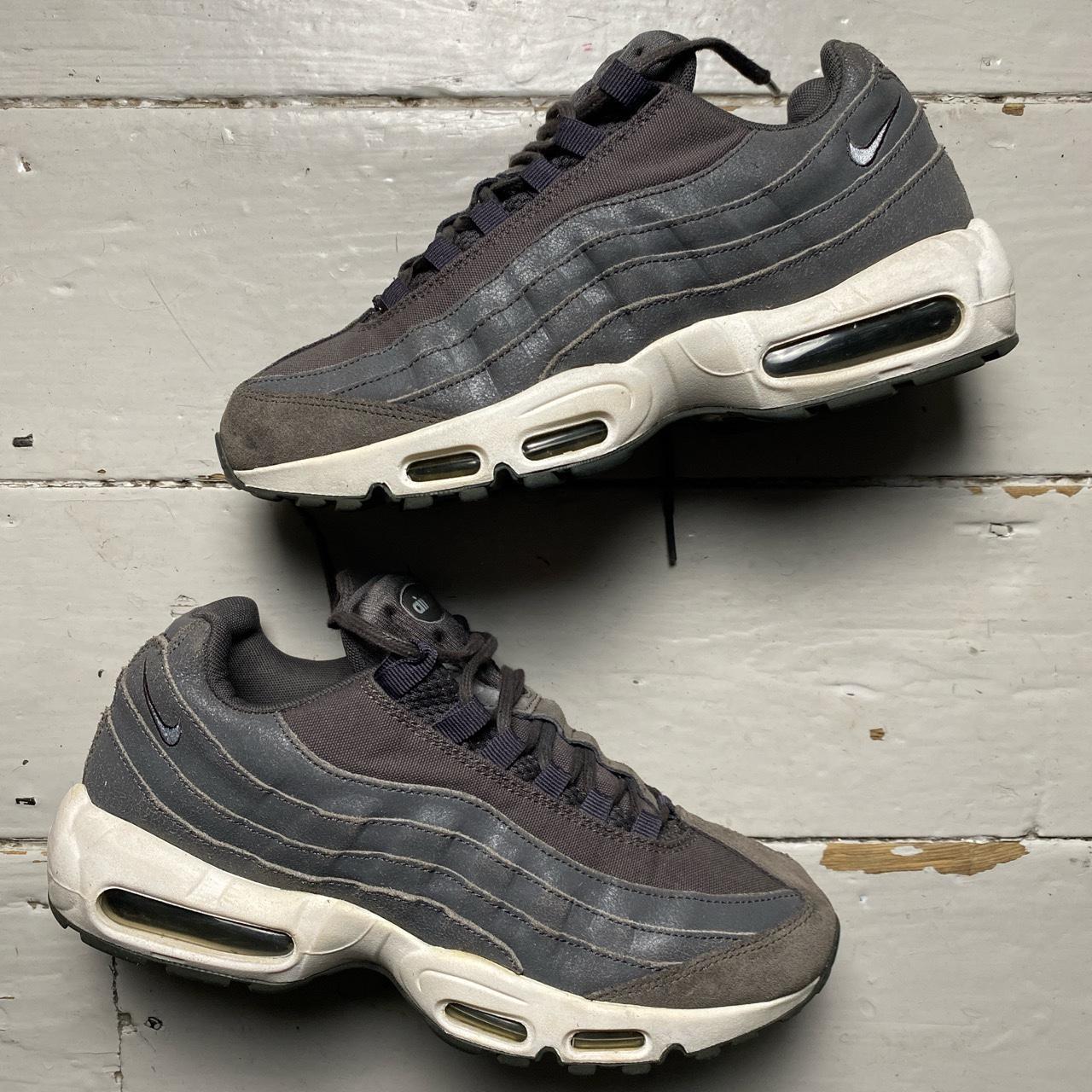 Nike Air Max 95 Grey and White