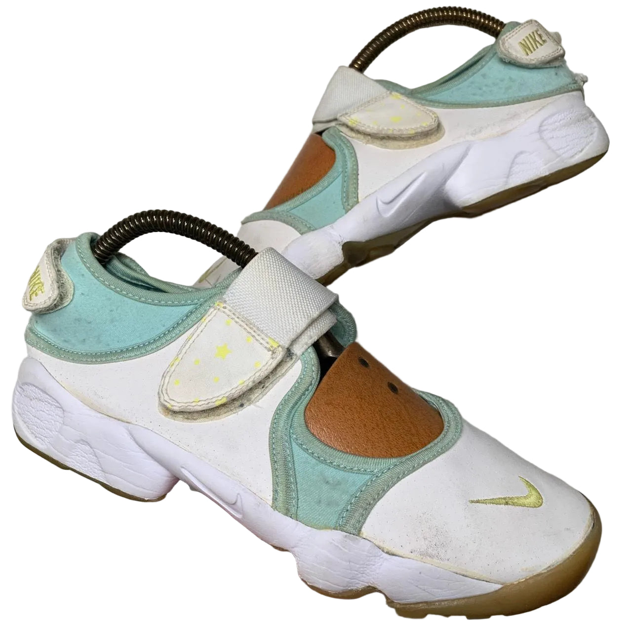 Nike Air Rift Vintage Stars White and Turquoise (UK 5.5)