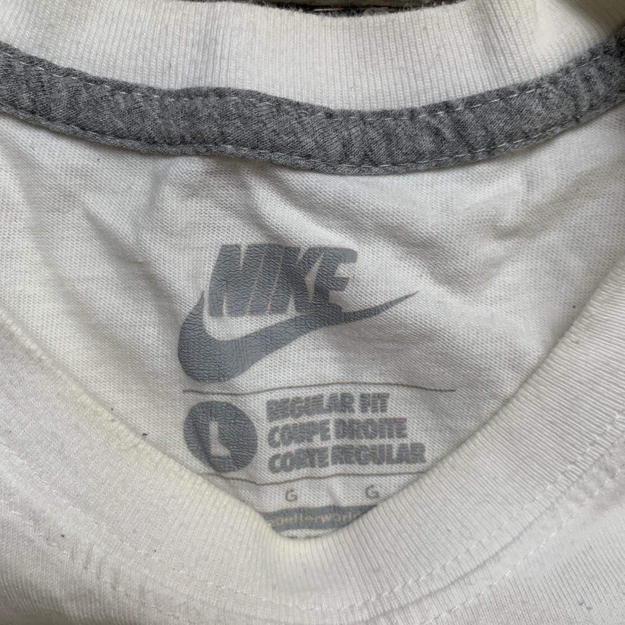 Nike Vintage Swoosh White and Grey T Shirt (L)