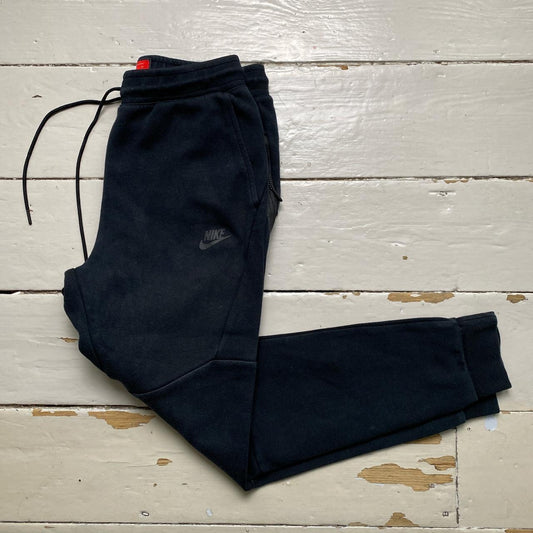 Nike Tech Fleece Old Season Black Joggers