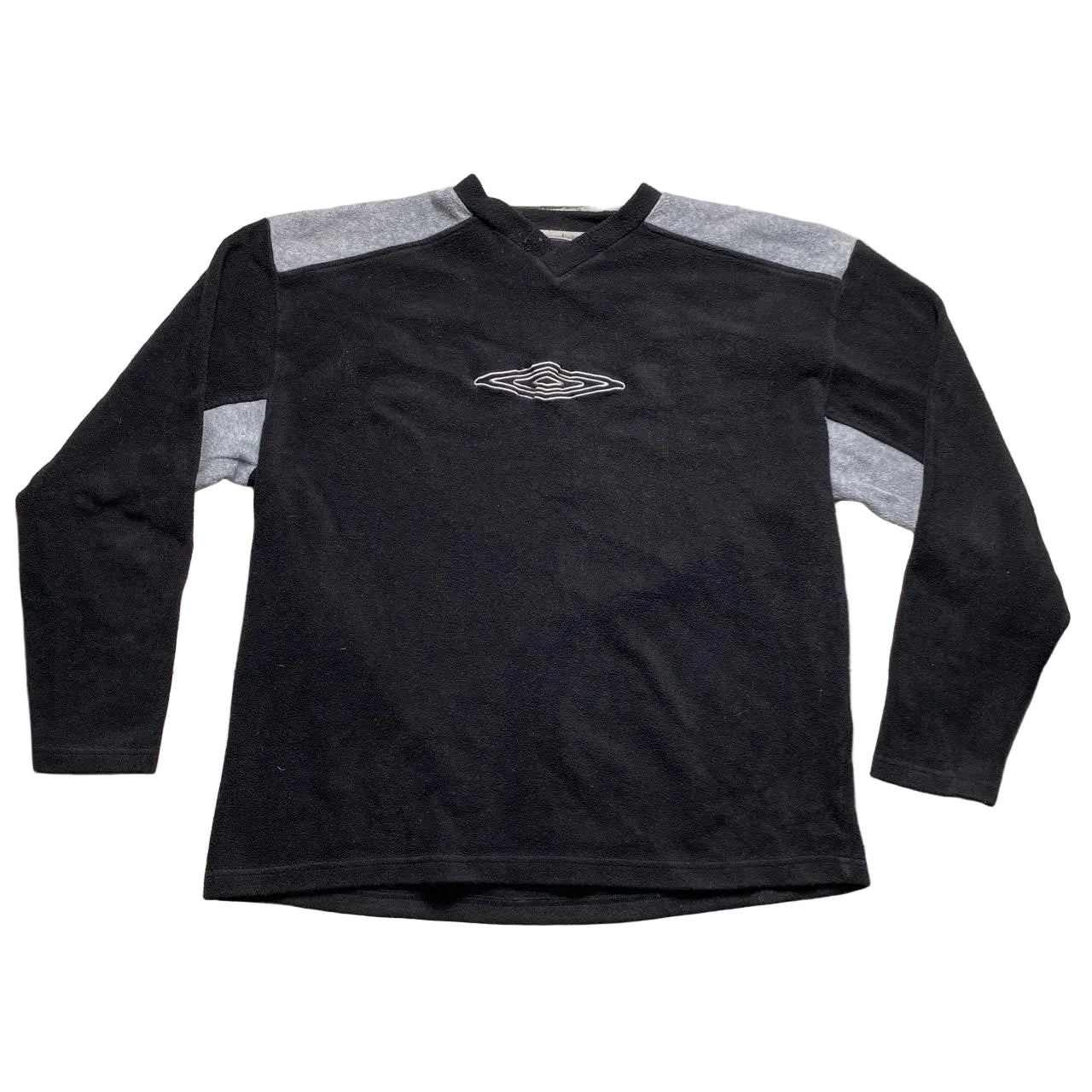 Umbro Vintage Black and Grey Fleece Jumper (XL)