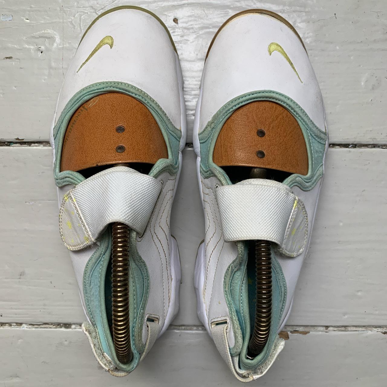 Nike Air Rift Vintage Stars White and Turquoise