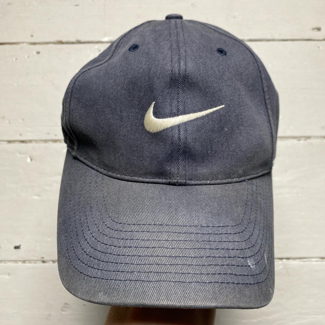 Nike Golf Cap Black and White