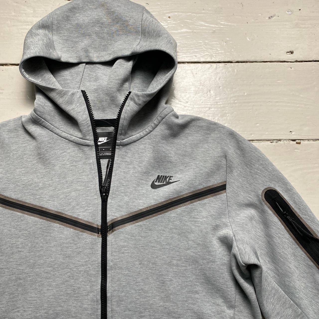 Nike Tech Fleece New Season Grey Tracksuit