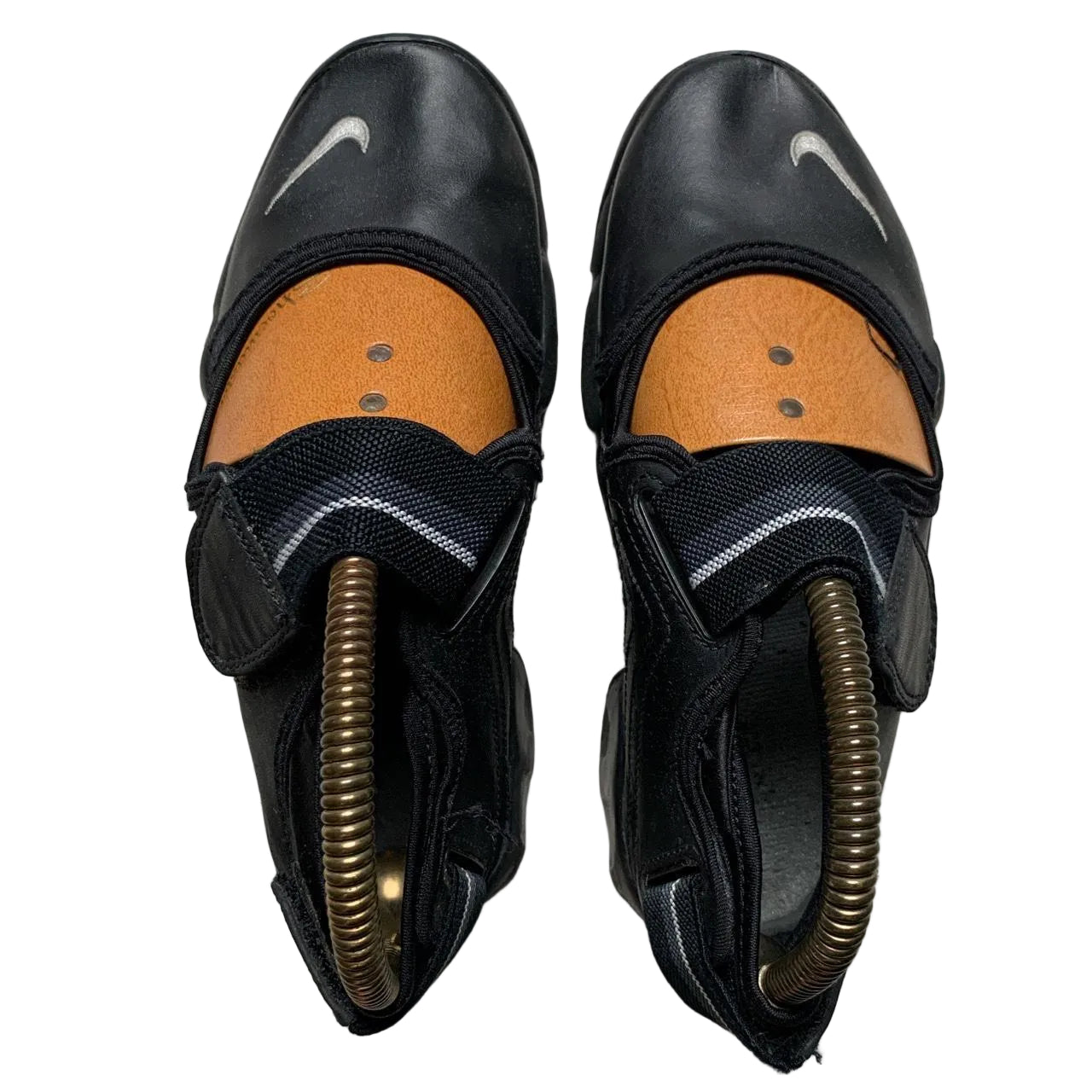 Nike Air Rift Black Leather and White (UK 3.5)