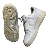 Nike Air Force 1 White (UK 9)
