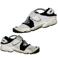 Nike Air Rift Vintage White and Black 2006 (UK 10)