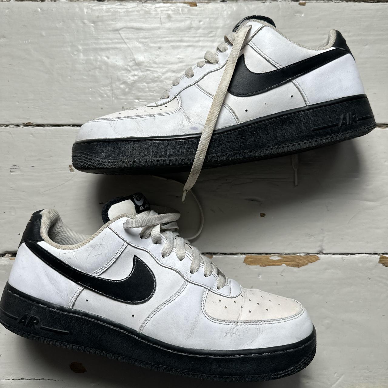 Nike Air Force 1 White and Black