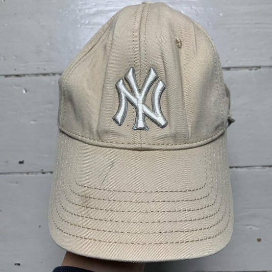 New York Yankees Cream and White Baseball Cap