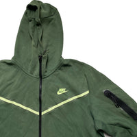 Nike Tech Fleece New Season Green Hoodie (L)
